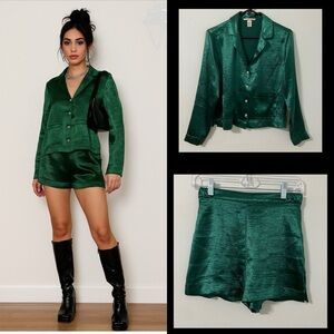 Victoria’s Secret Green Satin Short & Jacket Set‎ XS Luxe Lounge Glam Streetwear